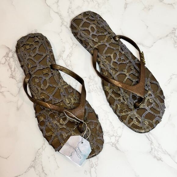 Thaikila ZENITH SANDAL SZ XL $39 - Picture 2 of 11